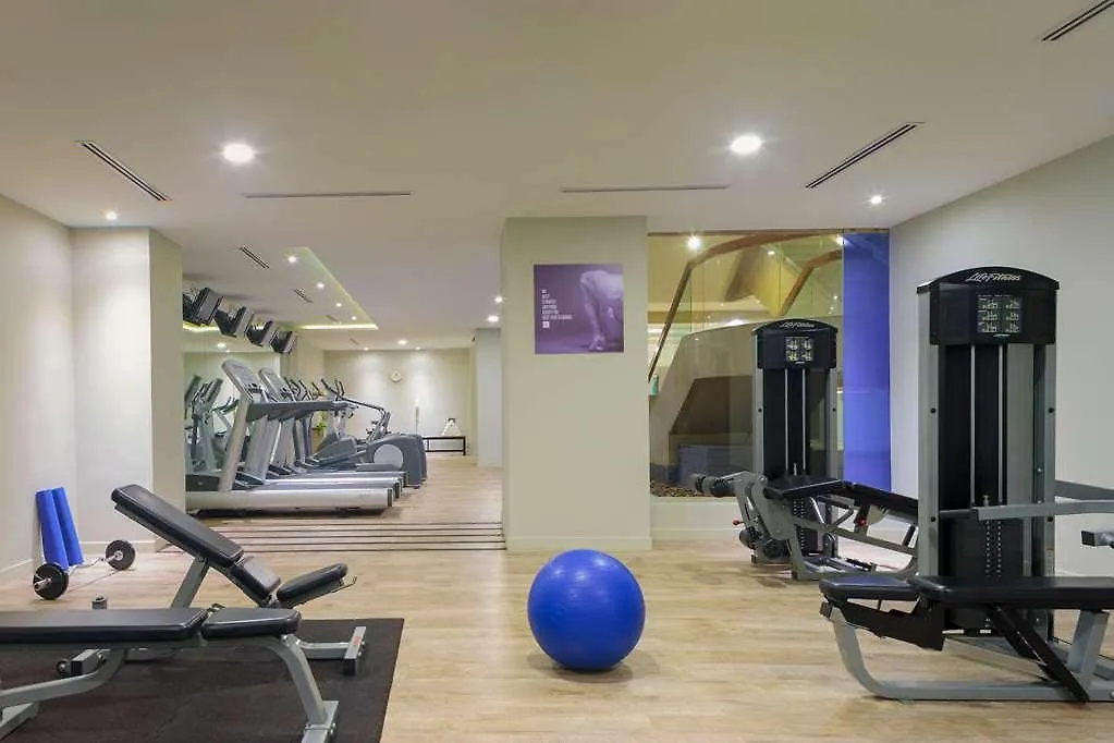 Melia Kuala Lumpur Hotel 4*,
