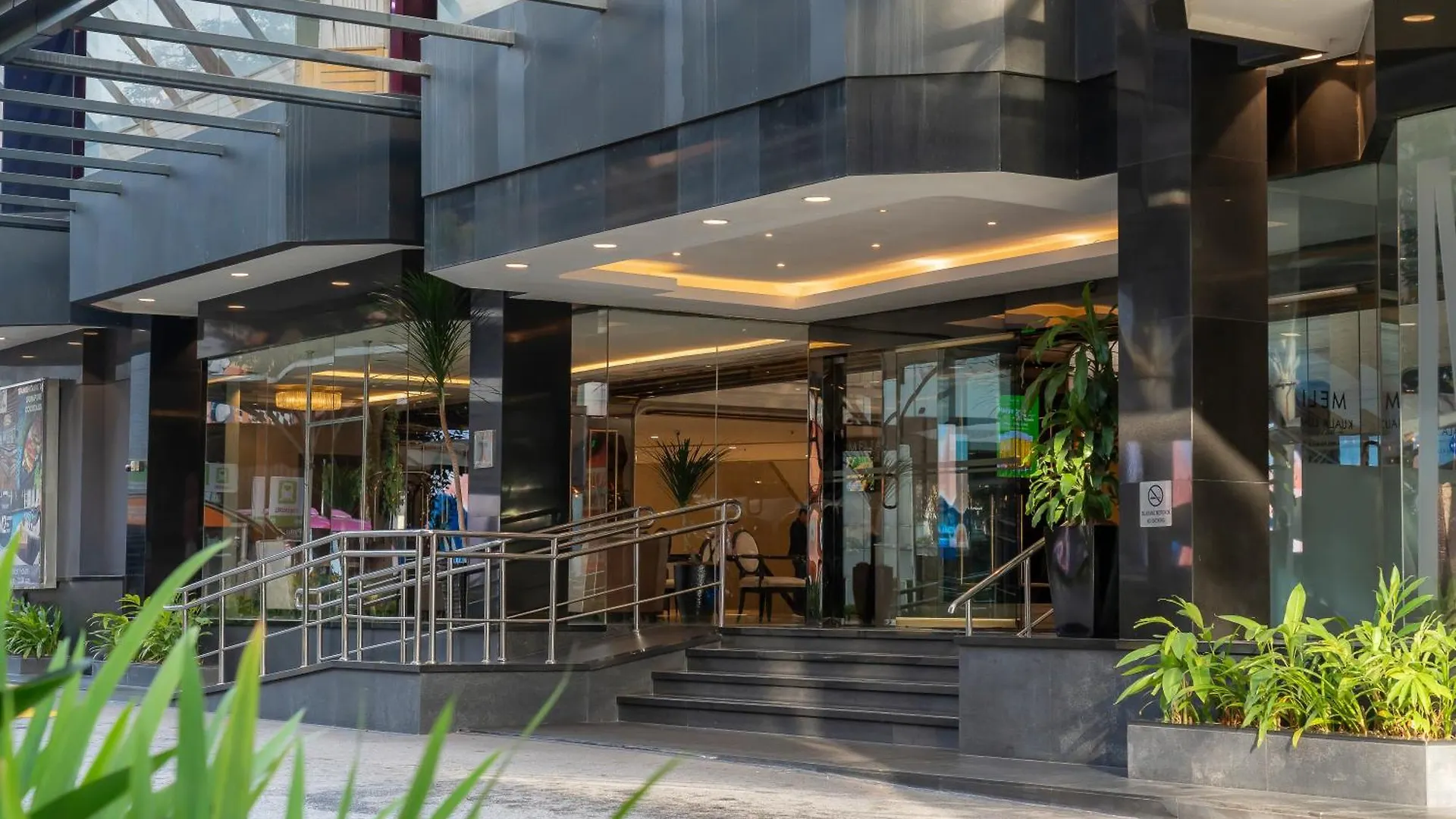 ****  Melia Kuala Lumpur Hotel Malajzia