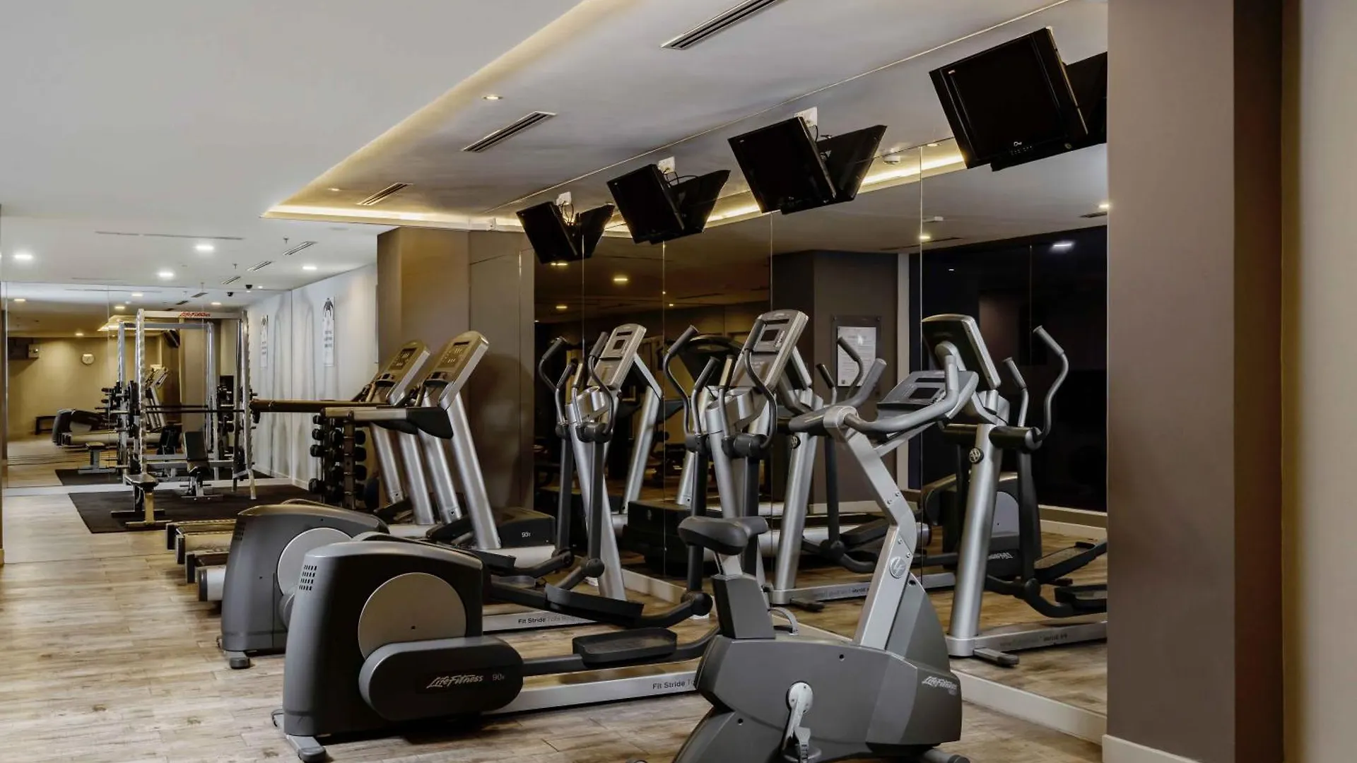 ****  Melia Kuala Lumpur Hotel Malajzia
